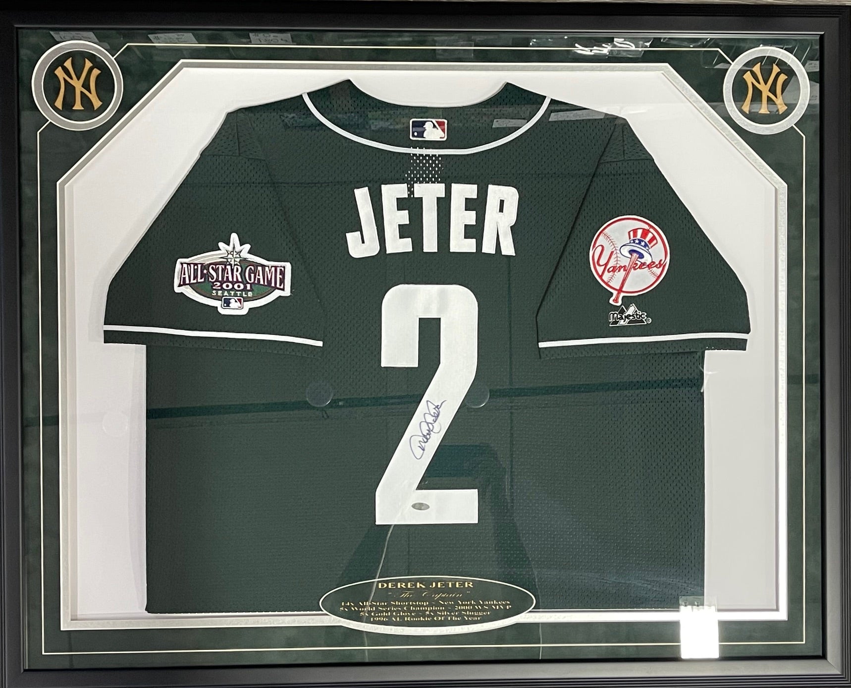 Derek Jeter Autographed 2001 American League All Star Framed Jersey (S
