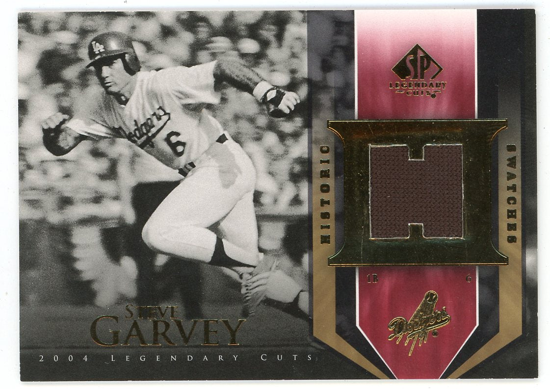  Roy Oswalt player worn jersey patch baseball card