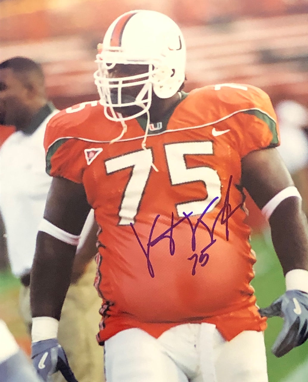 Vince Wilfork Signed Photo - 8x10