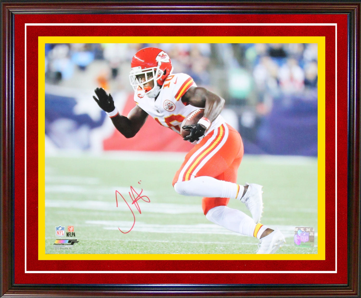 Tyreek Hill Signed Kansas City Chiefs 11x14 Photo JSA