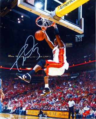 Dwyane Wade Autographed 16x20 Photo