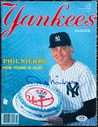 Phil Niekro Autographed 1984 Yankees Magazine (PSA)