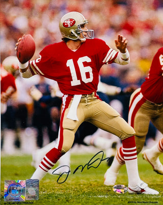 Joe Montana Autographed 8x10 Football Photo (Montana Holo)