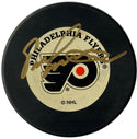 Eric Lindros Autographed Official Flyers Hockey Puck