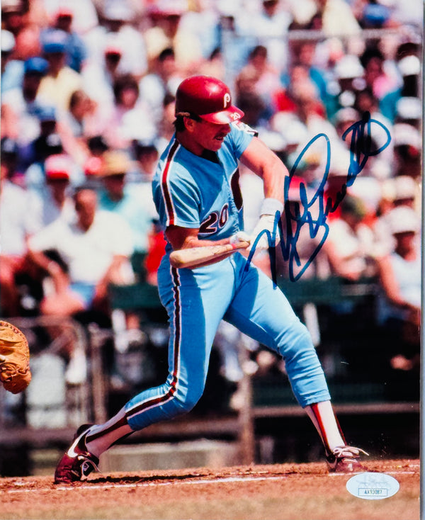 Mike Schmidt Autographed 8x10 Baseball Photo (JSA)