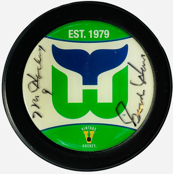 Gordie Howe Autographed Whalers Hockey Puck (Beckett)