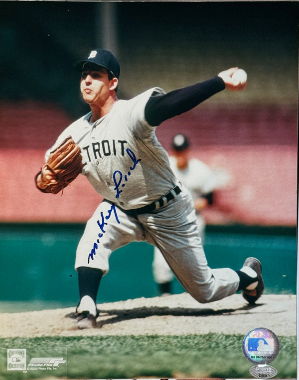 Mickey Lolich Autographed 8x10 Baseball Photo
