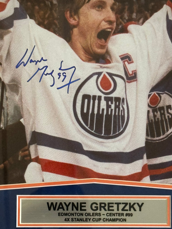 Wayne Gretzky Autographed Framed 16x20 Oilers Photo (JSA)