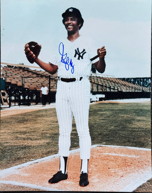 Rudy May Autographed Yankees 8x10 Baseball Photo