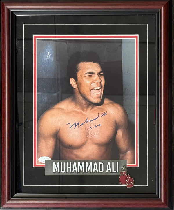 Muhammad Ali Autographed Framed 8x10 Boxing Photo (JSA)