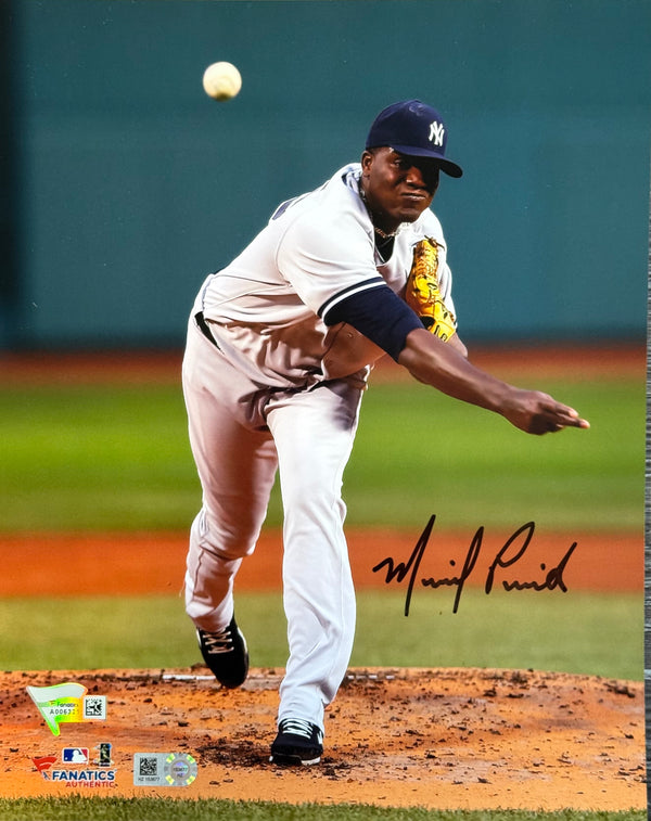 Michael Pineda Autographed Yankees 8x10 Photo (Fanatics/MLB)