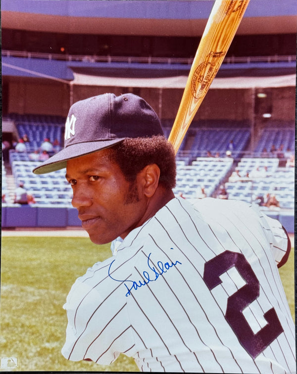 Paul Blair Autographed Yankees 8x10 Baseball Photo