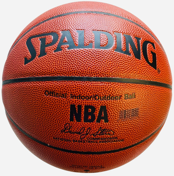 Kareem Abdul Jabbar Signed Spalding Indoor / Outdoor Basketball (Online Authentics)