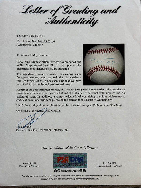 Willie Mays Autographed Official Major League Baseball (PSA Auto Grade 8)