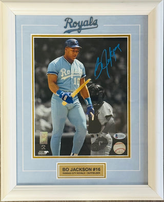Bo Jackson Autographed 8x10 Royals Framed Photo (Beckett)