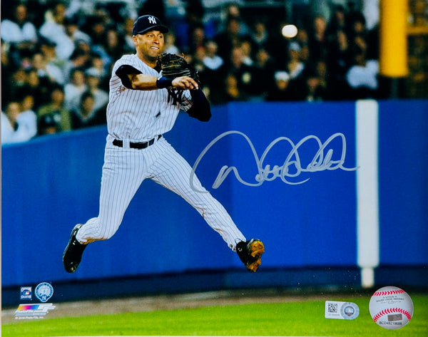 Derek Jeter Autographed Yankees 8x10 Baseball Photo (MLB)