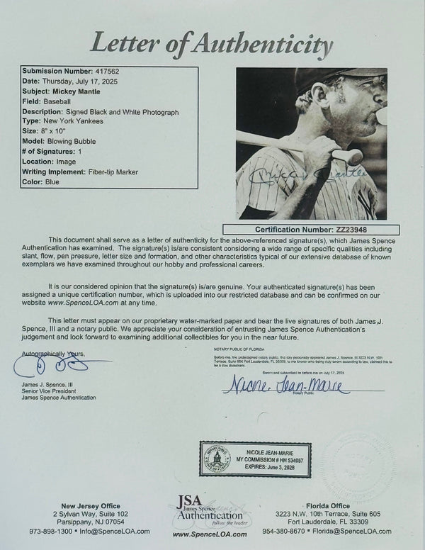 Mickey Mantle Autographed 8x10 Framed Baseball Photo (JSA)