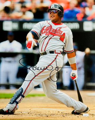 Andruw Jones Autographed Braves 16x20 Baseball Photo (JSA)