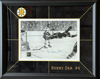 Bobby Orr Autographed 11x14 Framed Hockey Photo