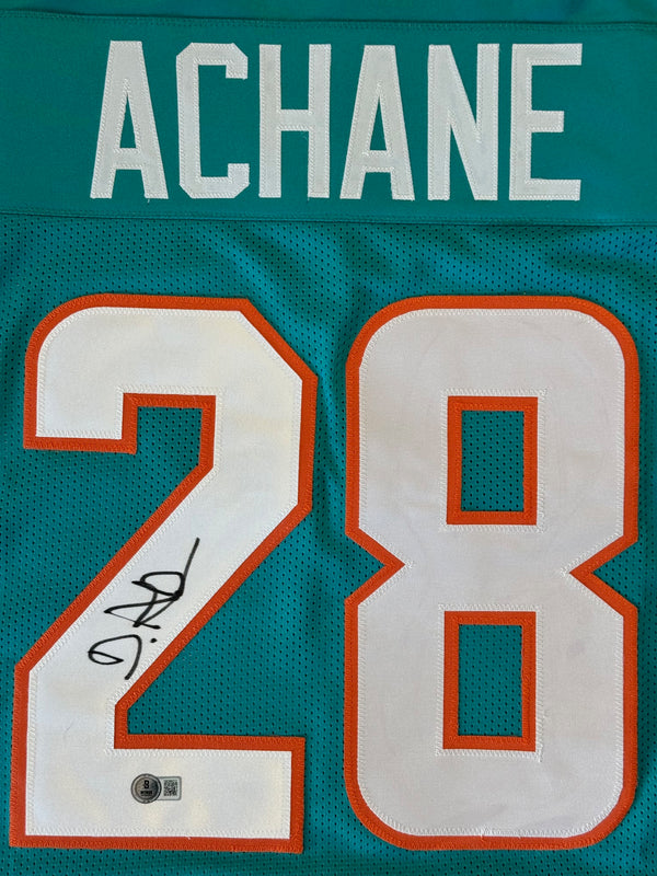 De'Von Achane Autographed Custom Miami Dolphins Jersey (Beckett Witness)
