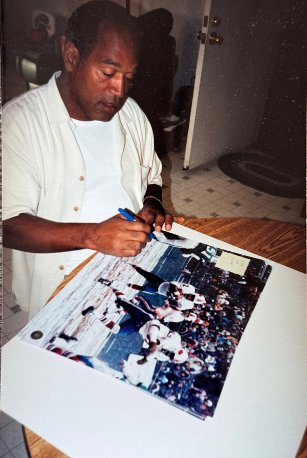 O.J. Simpson Autographed Buffalo Bills 16x20 Football Photo (PSA)