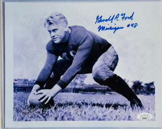 Gerald Ford Autographed 8x10 Photo (JSA)