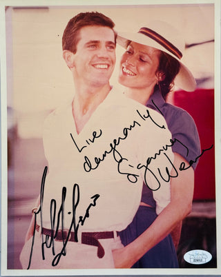 Mel Gibson & Sigourney Weaver Autographed 8x10 Celebrity Photo (JSA)