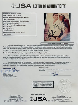 Mel Gibson & Sigourney Weaver Autographed 8x10 Celebrity Photo (JSA)