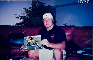 Zach Thomas Autographed Dolphins 8x10 Football Photo (JSA)