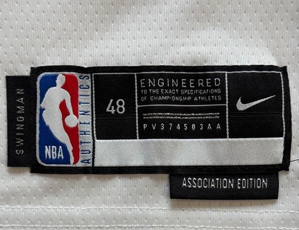 Shai Gilgeous-Alexander Signed Oklahoma City Nike Association Edition Swingman Jersey (JSA)