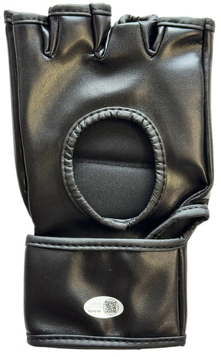 Dustin Poirier Signed UFC Fighting Glove (JSA Witnessed)