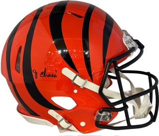 Ja'Marr Chase Signed Cincinnati Bengals Riddell Speed Authentic Helmet(Beckett Witnessed)