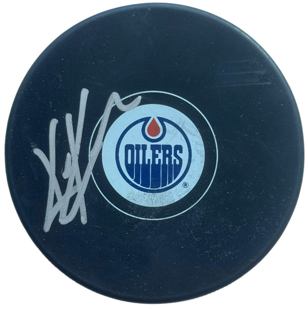 Kris Knoblauch Autographed Edmonton Oilers Logo Puck (Beckett)