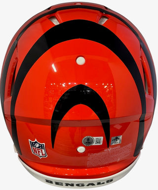 Ja'Marr Chase Signed Cincinnati Bengals Riddell Speed Authentic Helmet(Beckett Witnessed)