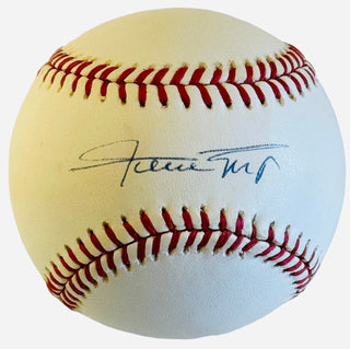 Willie Mays Autographed National League Baseball (JSA)