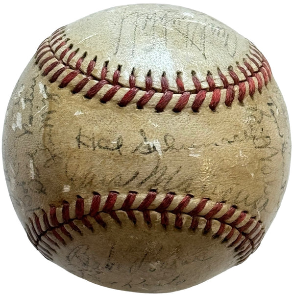 1942 Giants Team Signed Official National League Baseball (Beckett)