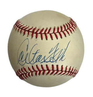 Carlton Fisk Autographed Official American League Baseball(Beckett)