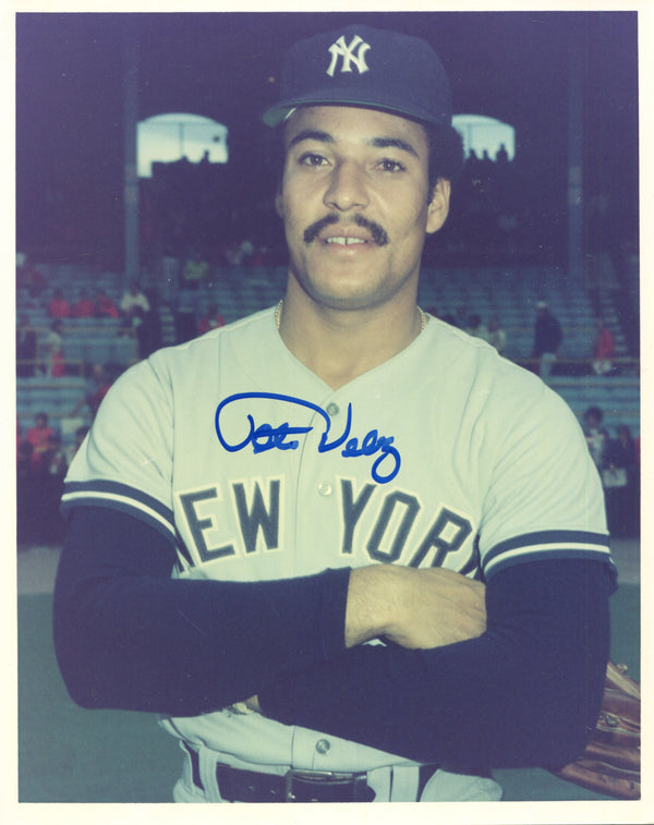 Otto Velez Autographed 8x10 Photo