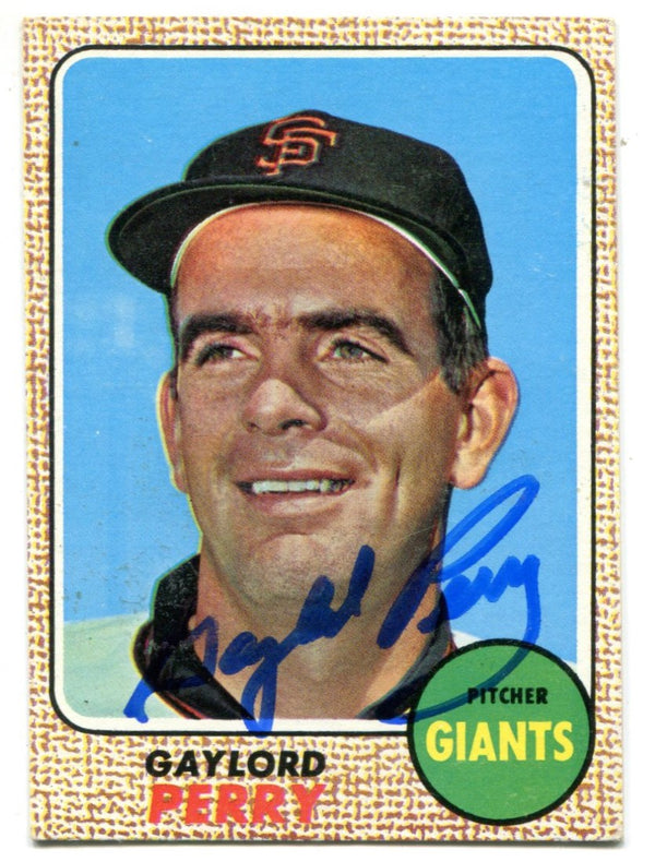 Gaylord Perry 1968 Topps #85 Autographed Card