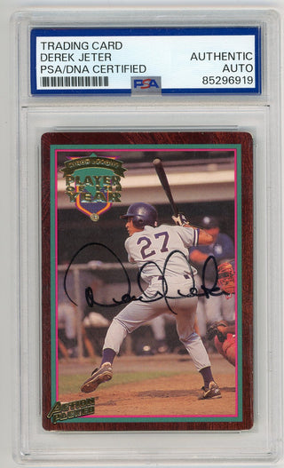 Derek Jeter Autographed Trading Card PSA Authentic Auto