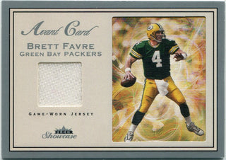 Brett Favre 2003 Fleer Showcase Avant Card Jersey Card #AV-BF 653/999