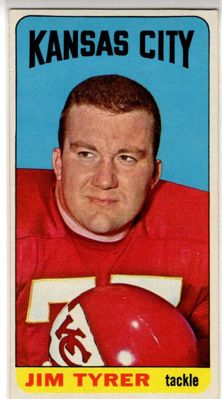 Jim Tyrer 1965 Topps Card #110