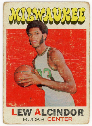 Lew Alcindor 1968 Topps Milwaukee #100 Card