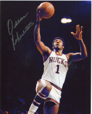 Oscar Robertson Autographed 8x10 Basketball Photo