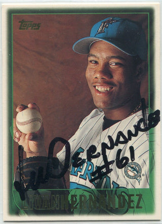 Livan Hernandez 1997 Topps Autographed Card