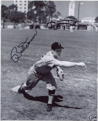 Bobby Doer Autographed 8x10 Photo