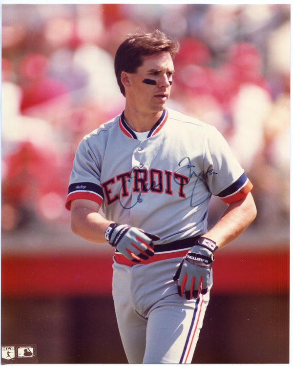 Travis Fryman Autographed 8x10 Baseball Photo