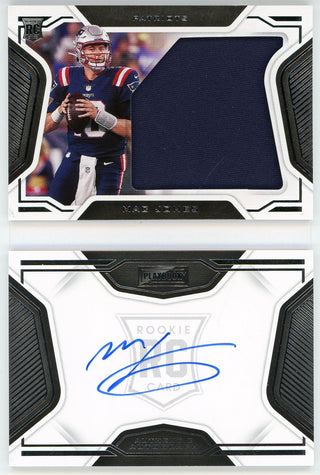 Mac Jones Autographed 2021 Panini Playbook Rookie Patch Booklet Card #205