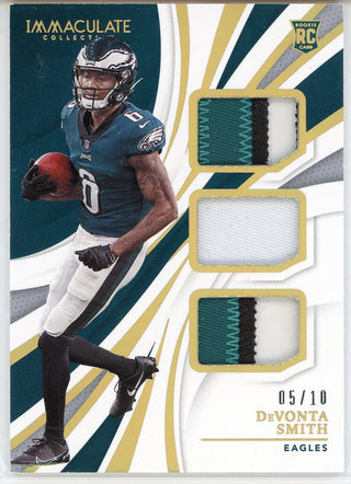 DeVonta Smith 2021 Panini Immaculate Collection Rookie Triple Patch Card #ITJ-DS