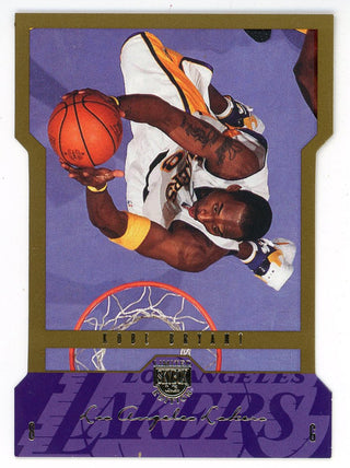 2005 Topps #69 Kobe Bryant Lakers Blue Jersey
